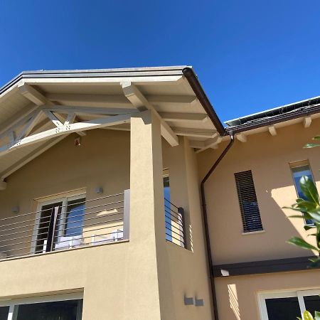 Design & Mountain View Bedroom Aosta Exterior photo
